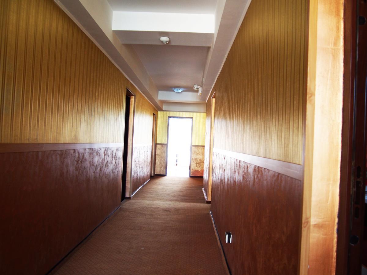 Asia Hotel Targu Jiu Ngoại thất bức ảnh