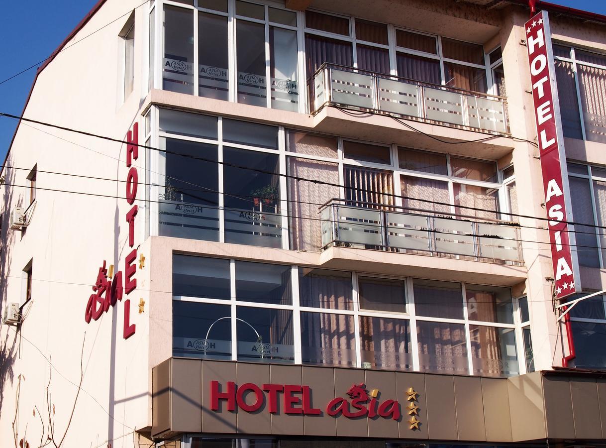 Asia Hotel Targu Jiu Ngoại thất bức ảnh
